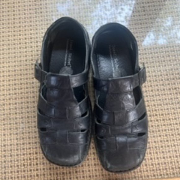 Joseph Seibel Mary Janes - Picture 4 of 8